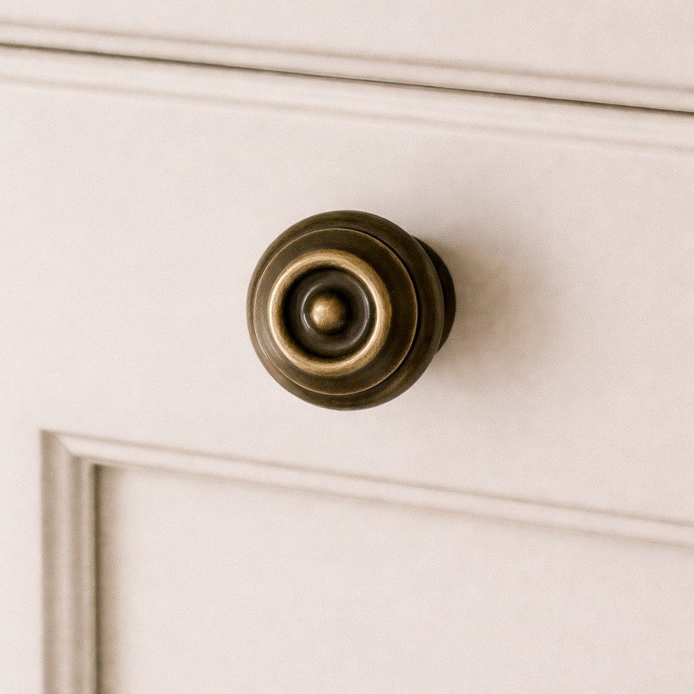 Set of 14 Cabinet Knobs in Antique Brass